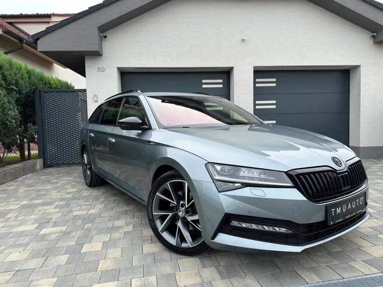 Škoda Superb Combi 2.0 TDI SCR Sportline DSG 2021